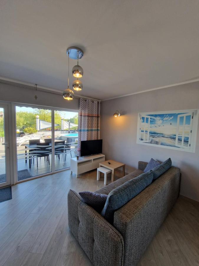 Apartamenty Polanki 2 - Sauna, Jacuzzi, Podgrzewany Basen Łeba Buitenkant foto
