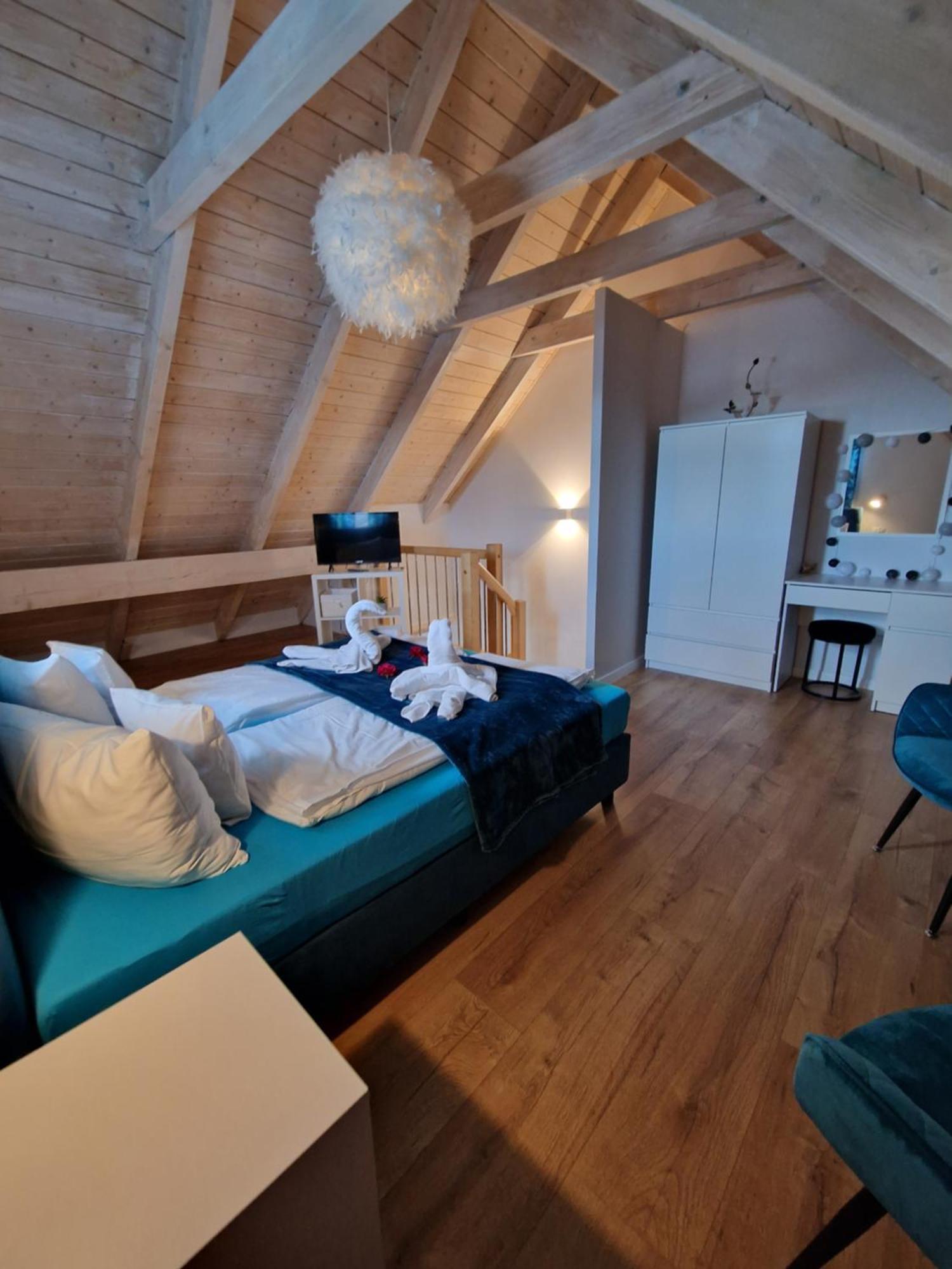 Apartamenty Polanki 2 - Sauna, Jacuzzi, Podgrzewany Basen Łeba Buitenkant foto