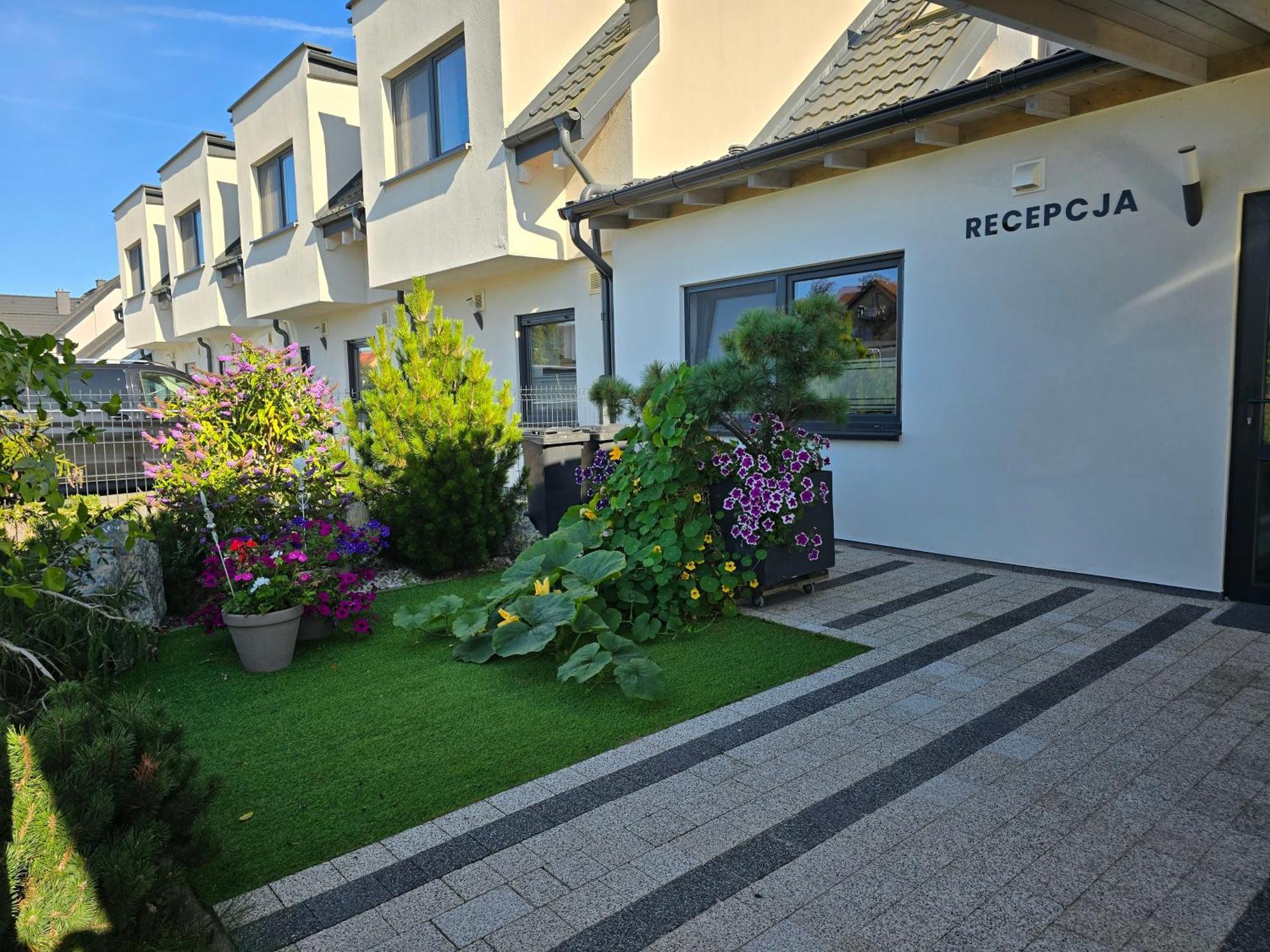 Apartamenty Polanki 2 - Sauna, Jacuzzi, Podgrzewany Basen Łeba Buitenkant foto